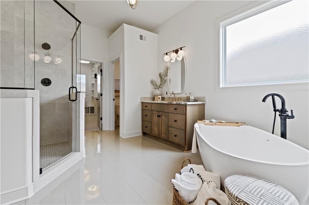 11712 W 181st Street — photo 9