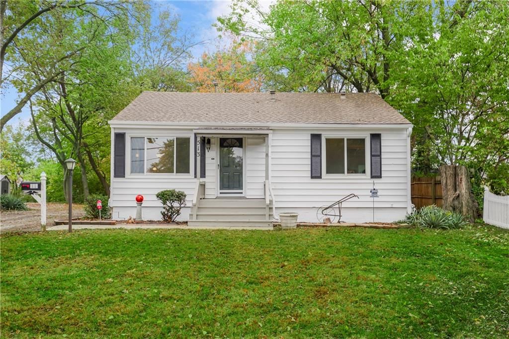 513 E Poplar Street — photo 22
