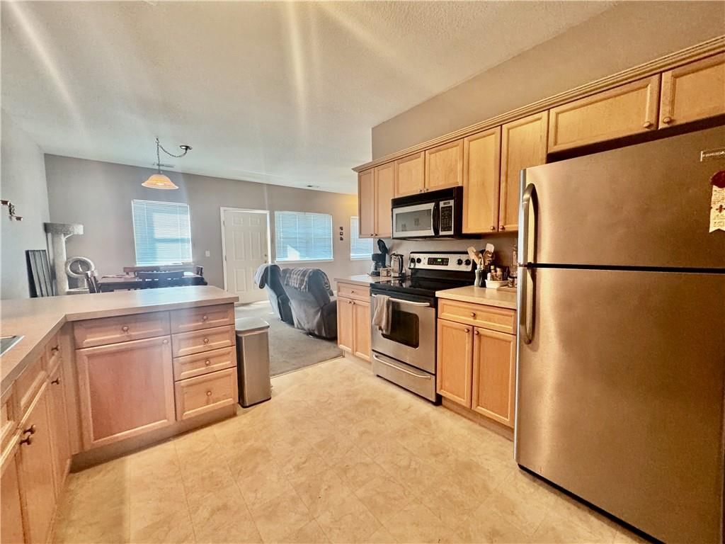 11741 S Roundtree Street — photo 8