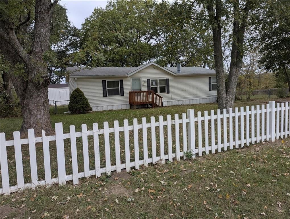 7529 Beach Drive, Odessa