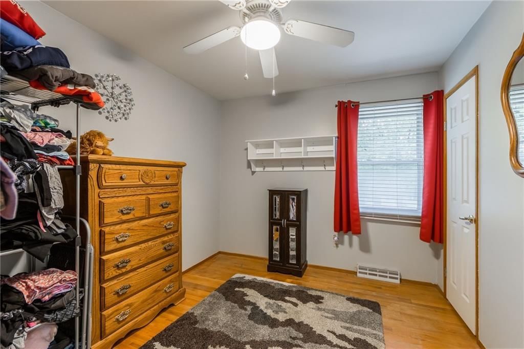 5632 N Potter Avenue — photo 16