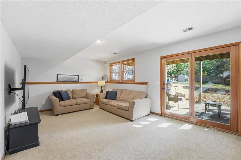 12021 S Hagan Street — photo 16