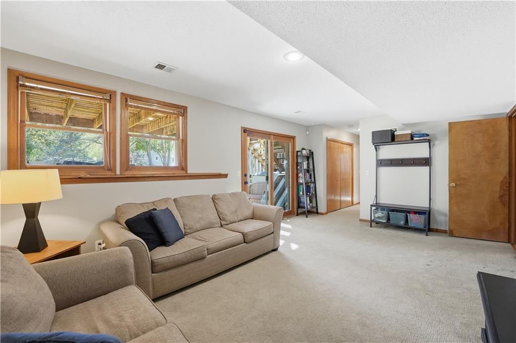 12021 S Hagan Street — photo 17
