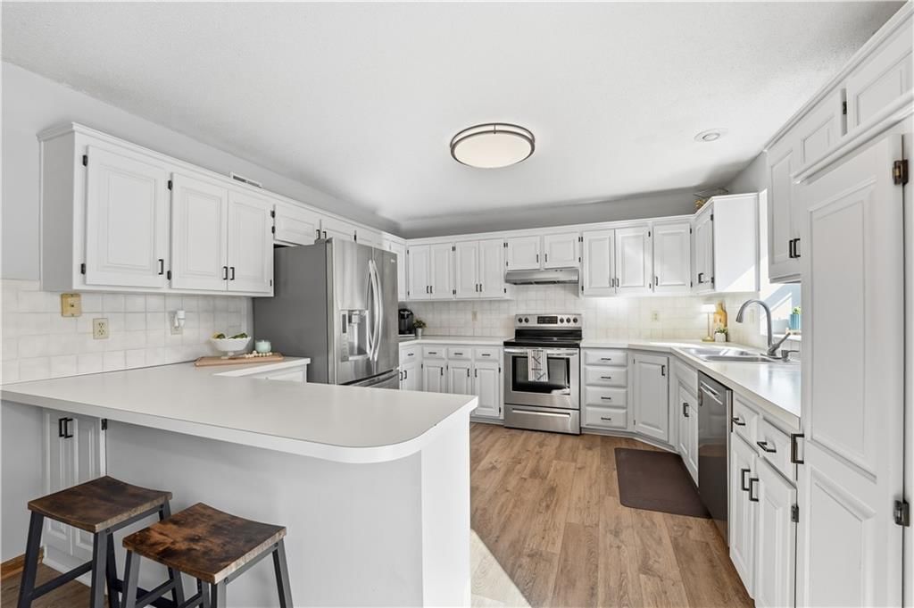 12021 S Hagan Street — photo 8