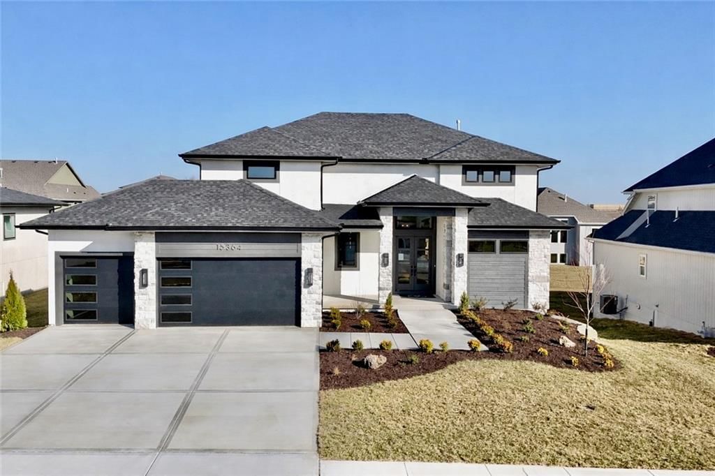 16800 Parkhill Street, Overland Park, KS