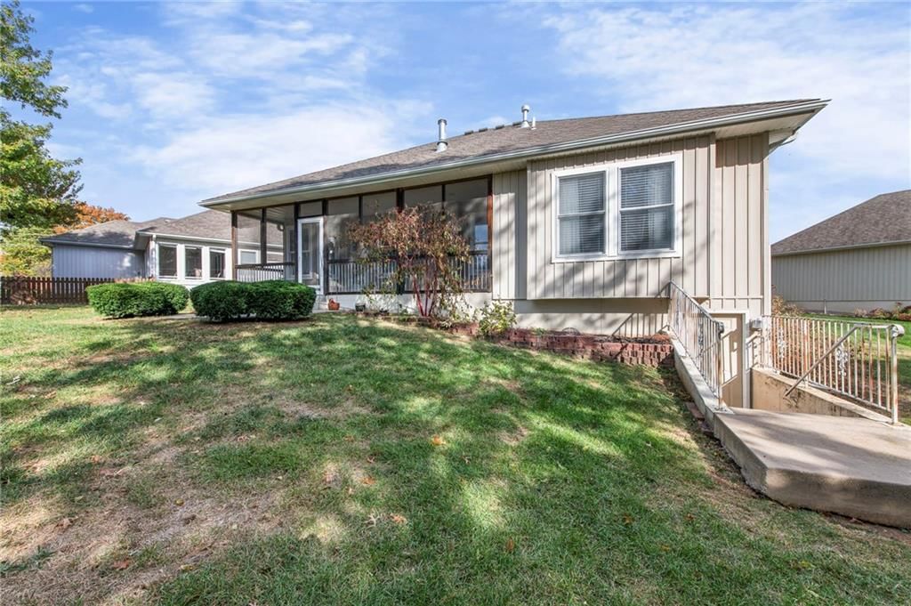 1123 SW Hoke Drive — photo 29