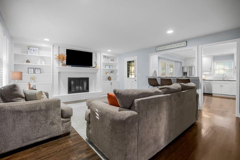 12207 W 101ST Terrace — photo 4