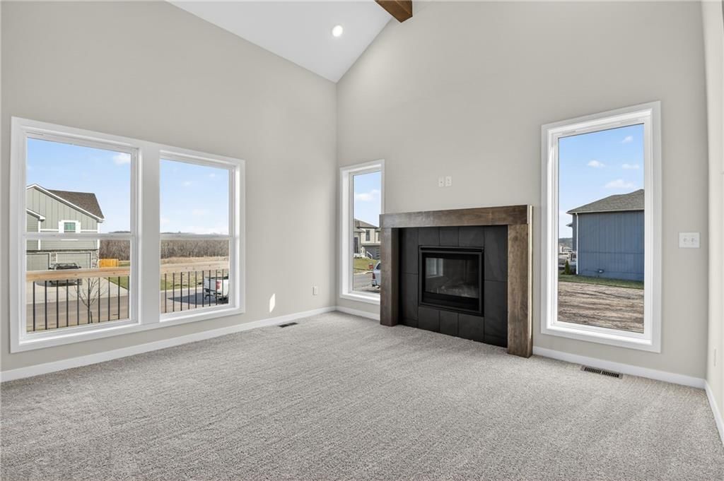 1336 N Holland Drive — photo 10