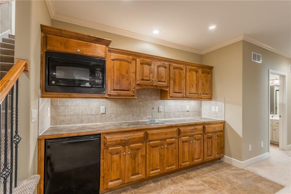 508 Ashurst Court — photo 55