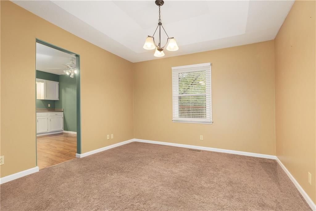 9664 Roe Avenue — photo 9