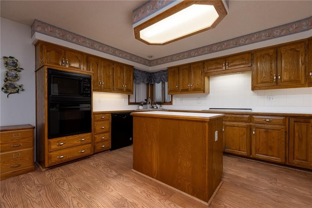 6506 NW REVERE Drive — photo 12