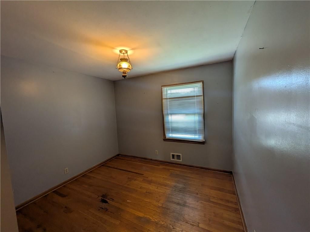 7003 N Brookside Road — photo 23