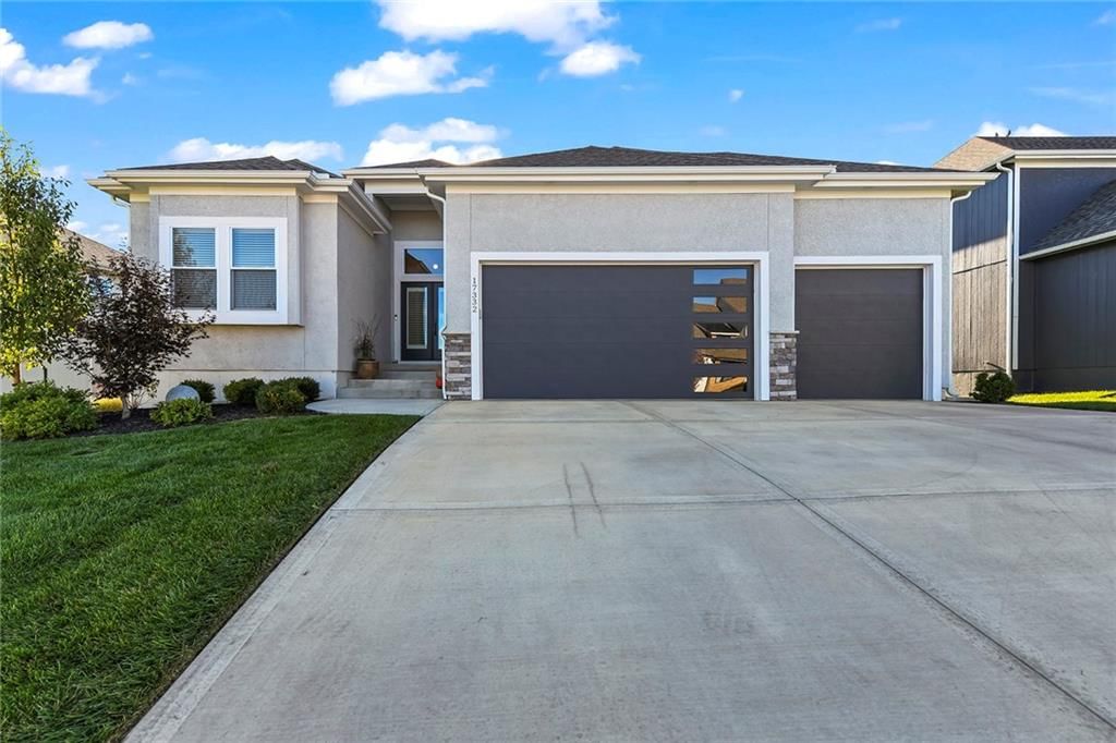 17332 Bradshaw Street — photo 3