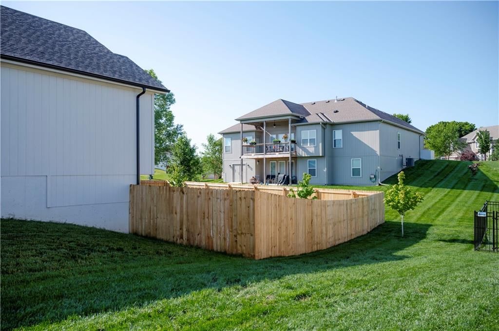2625 SW Summer Creek Place — photo 45