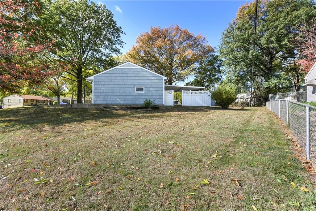 1326 E 126th Street — photo 32