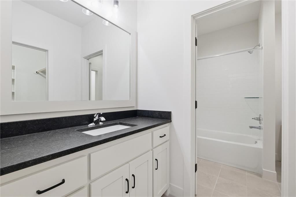 21913 W 99th Terrace — photo 36
