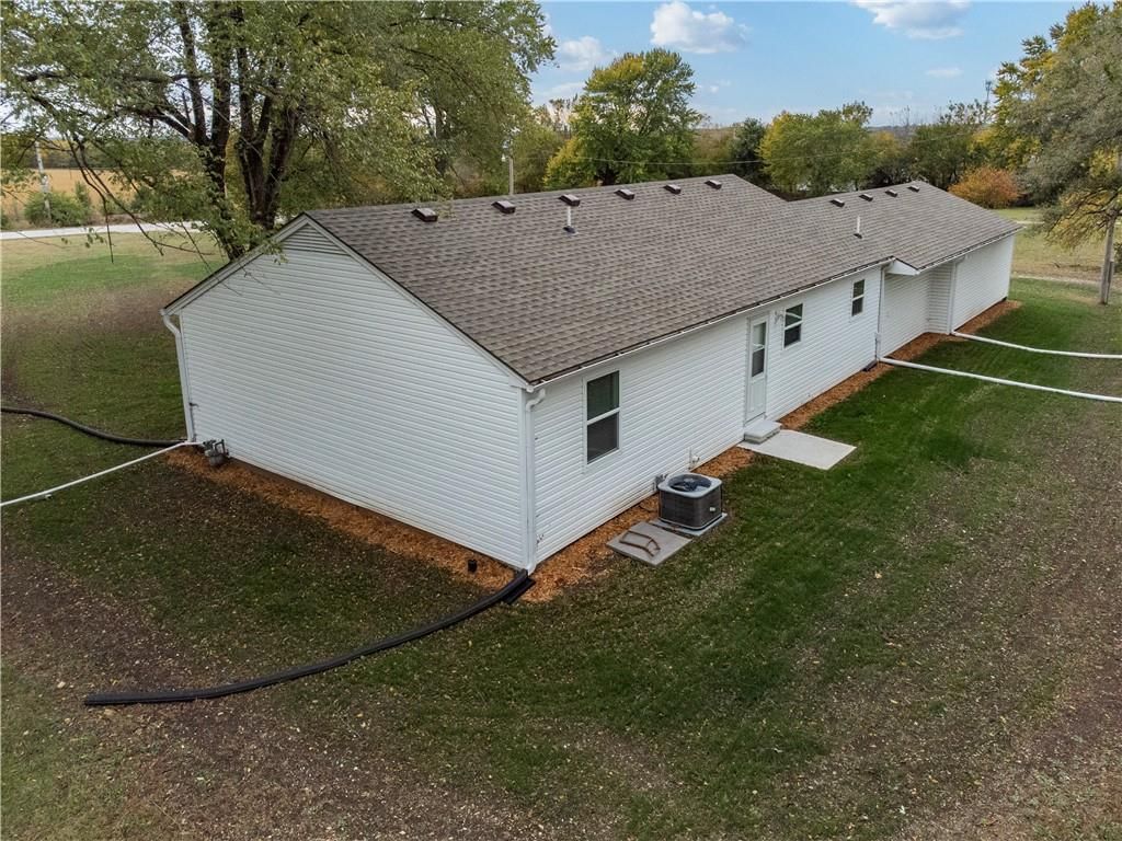 730 E Cambridge Road — photo 43