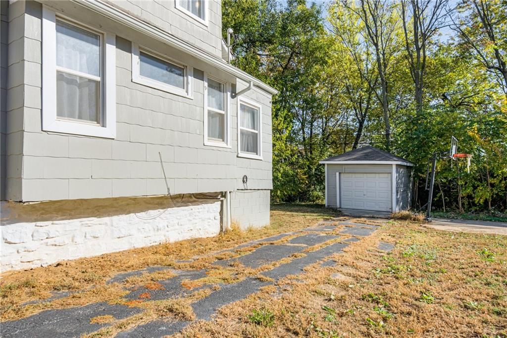 3335 Bales Avenue — photo 29
