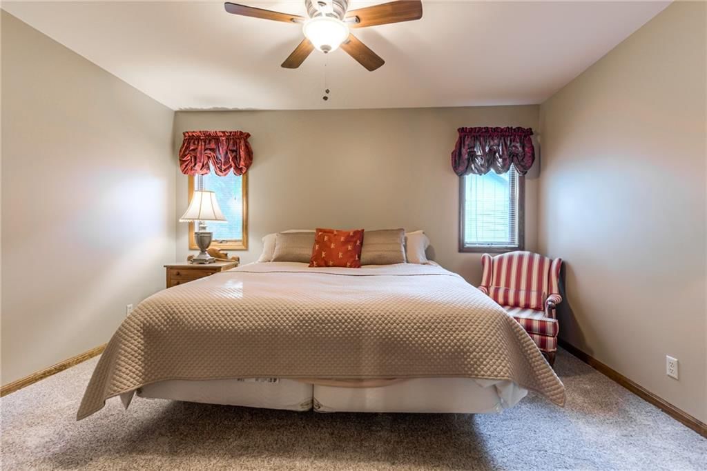 11501 Hemlock Street — photo 30