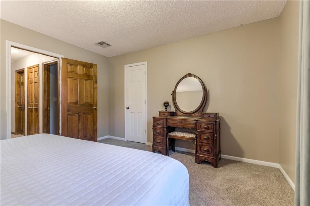 11501 Hemlock Street — photo 36