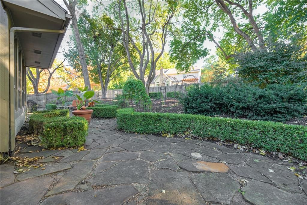 11501 Hemlock Street — photo 46