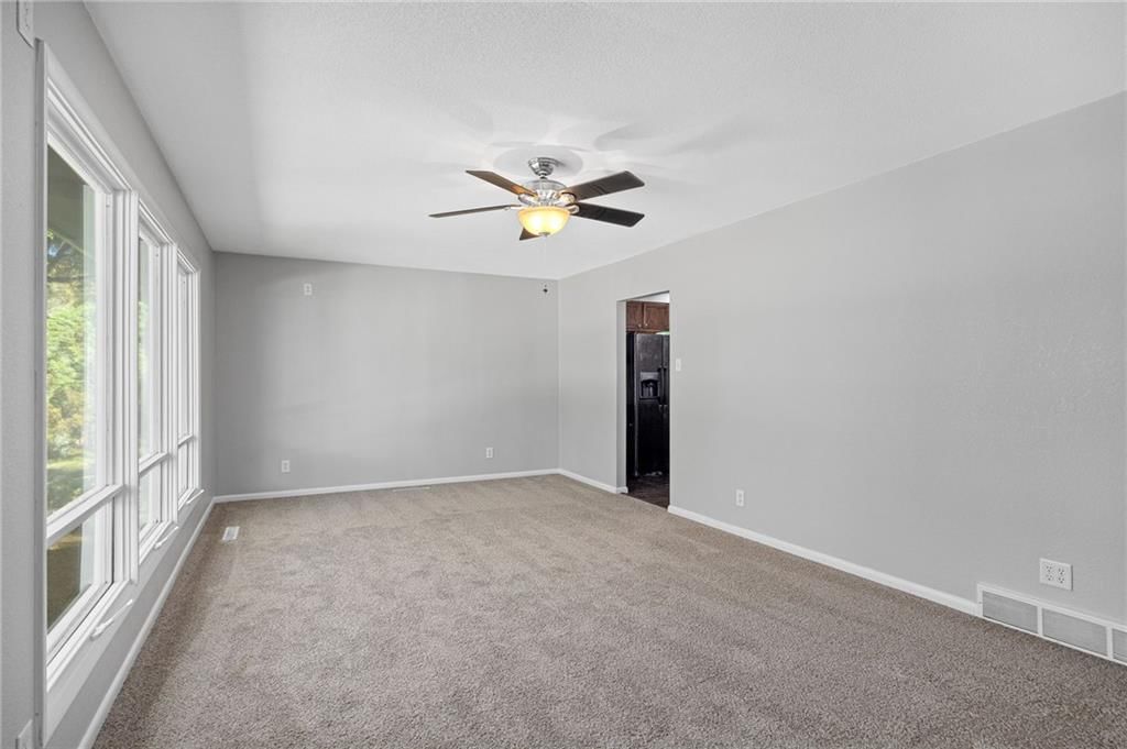 2701 S 20th Street — photo 3