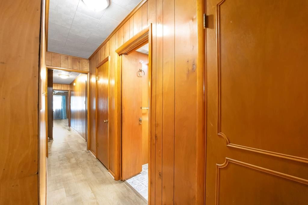 732 N 24th Street — photo 46