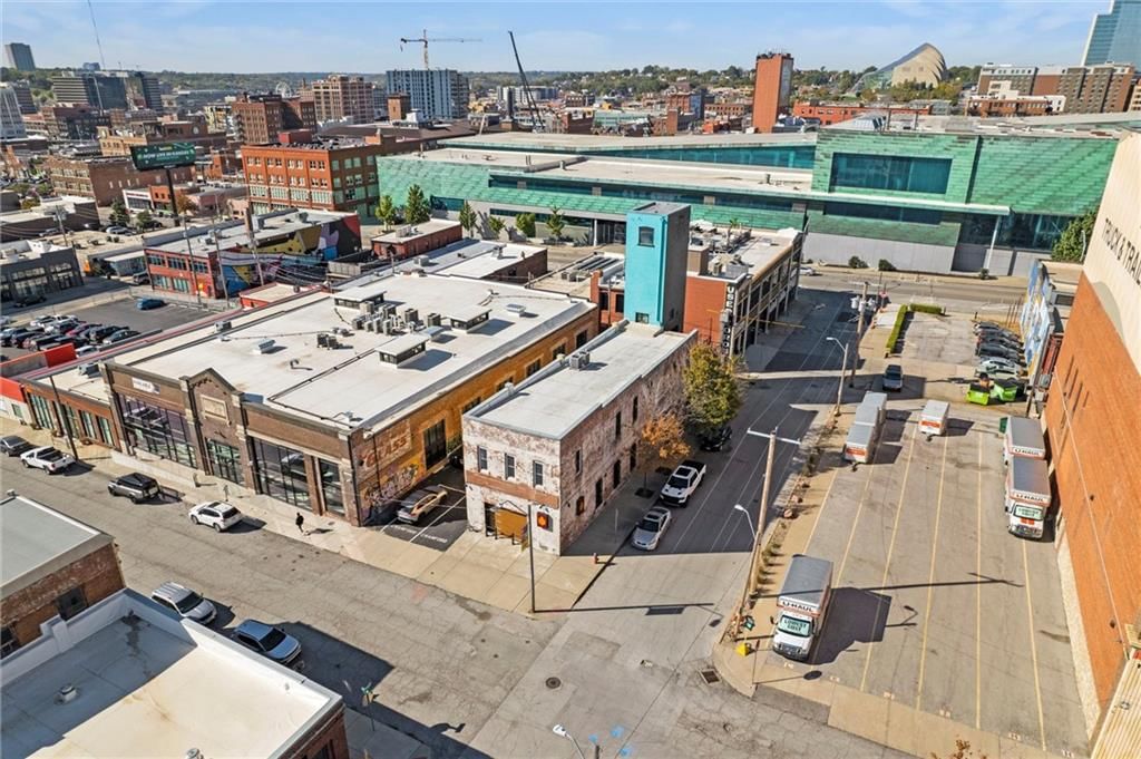 1600 Locust Street — photo 21