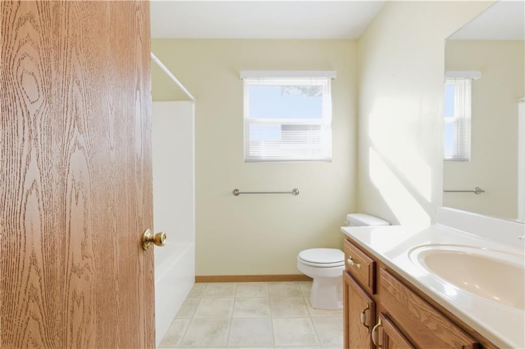 605 N West Street — photo 17