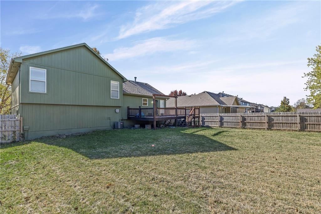 952 E Oak Crest Drive — photo 34