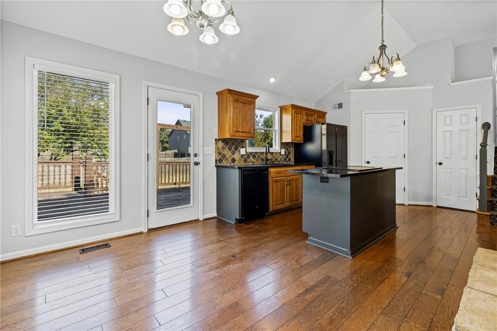 952 E Oak Crest Drive — photo 10