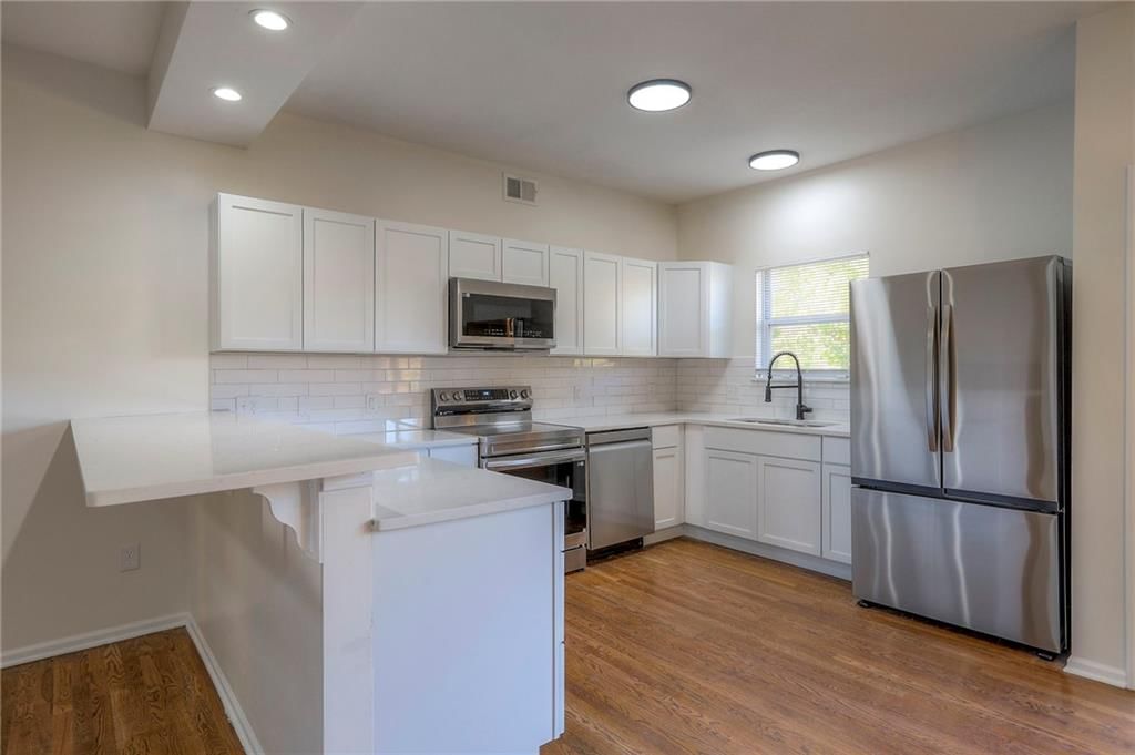 10408 E 45th Terrace — photo 7