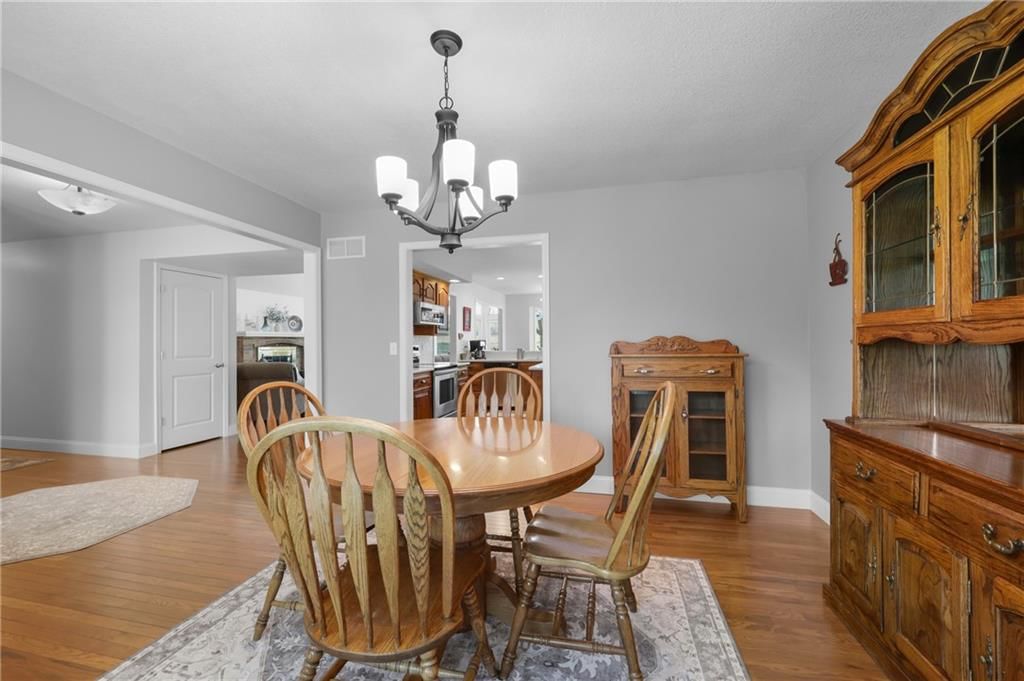 4165 Country Squire Road — photo 41