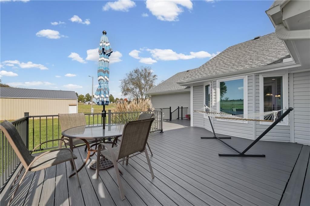 4165 Country Squire Road — photo 43