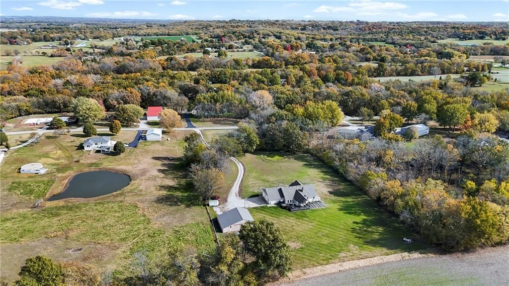 4165 Country Squire Road — photo 58