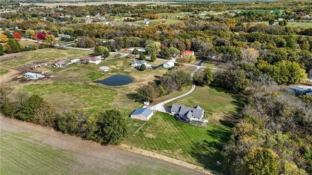 4165 Country Squire Road — photo 60