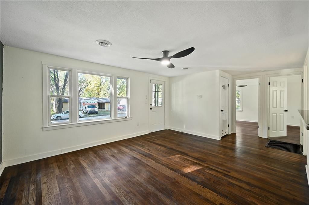5409 Hardy Avenue — photo 3