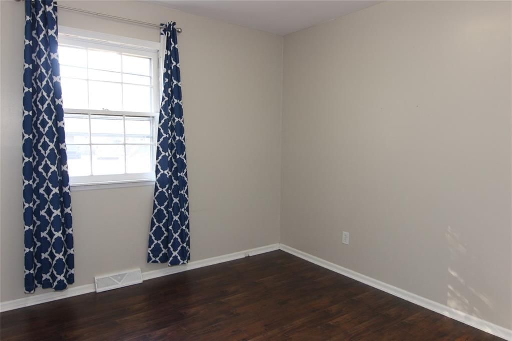 12300 W 67th Terrace — photo 10