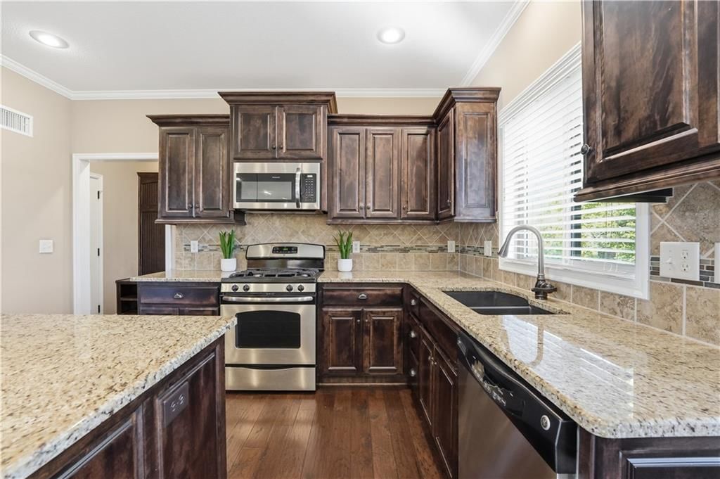 1520 SW 41st Street — photo 17