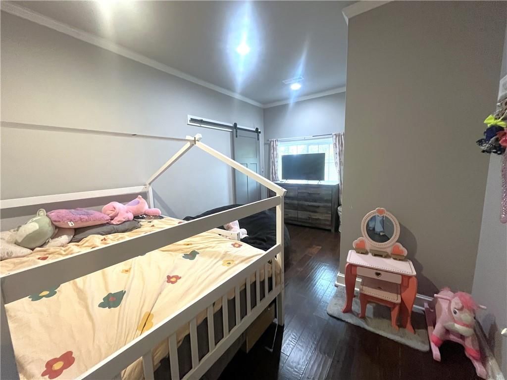 8518 Liv 503 N/A — photo 28