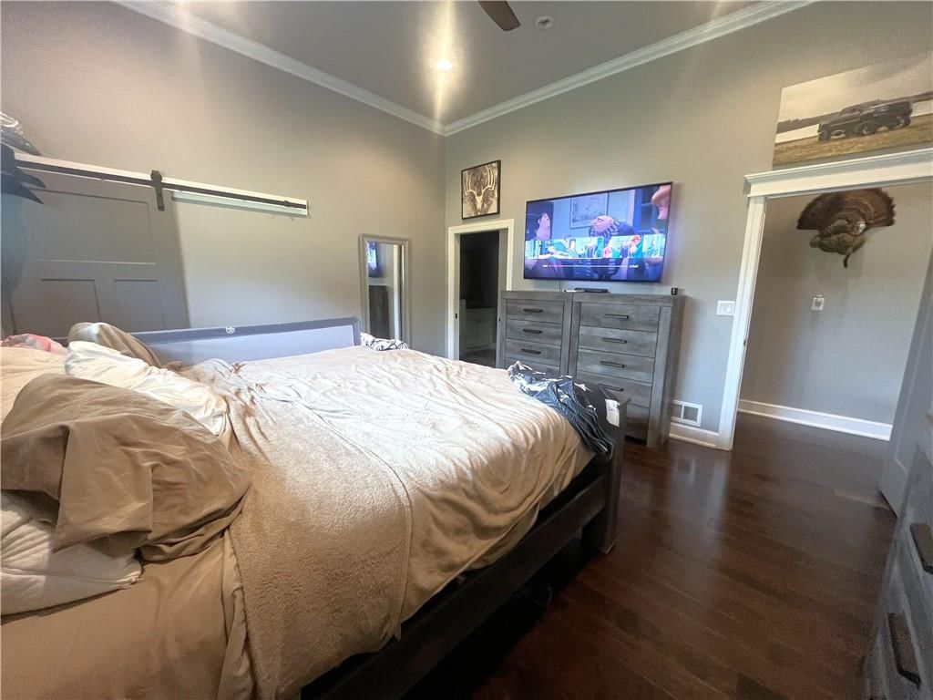 8518 Liv 503 N/A — photo 35