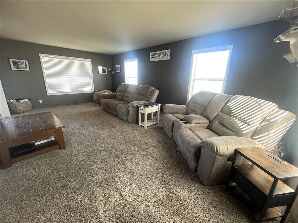 27049 Pvt 253 N/A — photo 21
