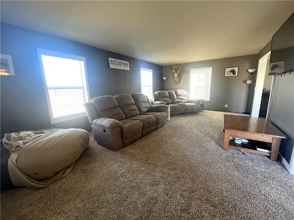 27049 Pvt 253 N/A — photo 23
