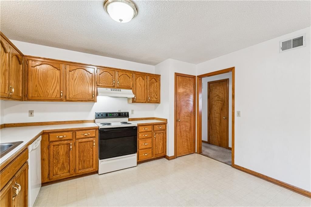 1023 N Van Mar Drive — photo 12