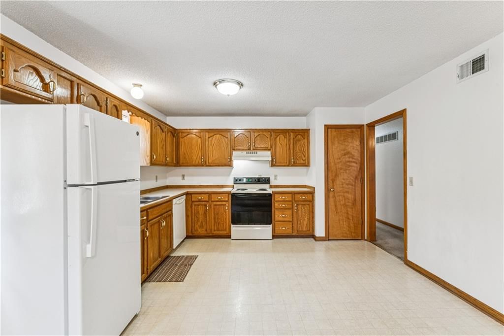 1023 N Van Mar Drive — photo 14
