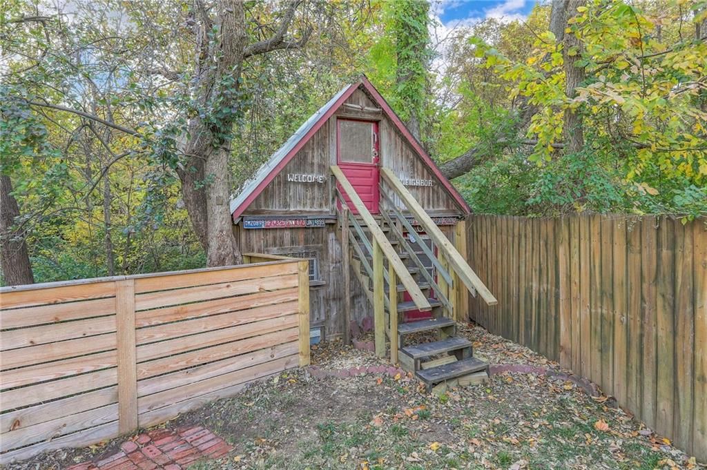 Photo 35 of 35 - 826 S Arlington Avenue