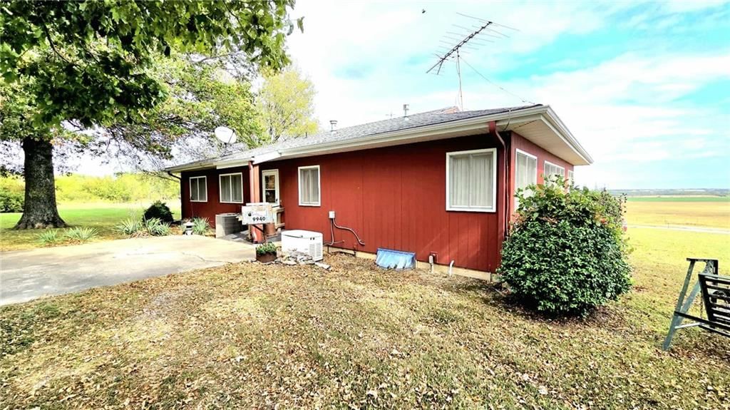 9940 Arthur Road — photo 28
