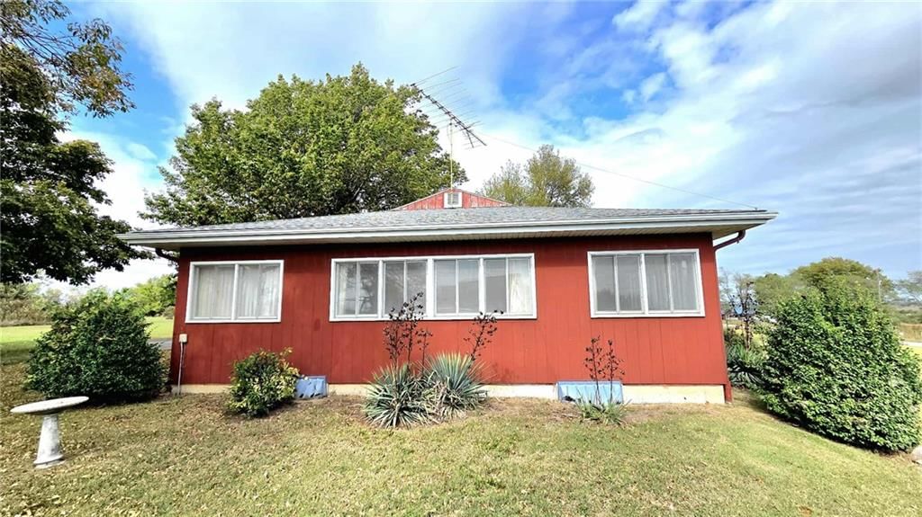 9940 Arthur Road — photo 29