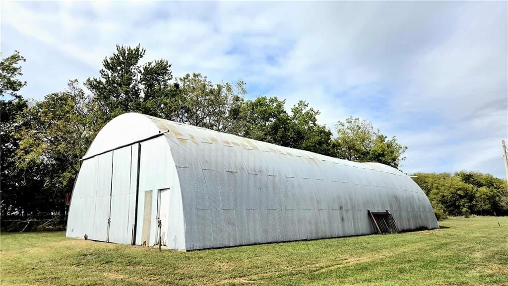 9940 Arthur Road — photo 42