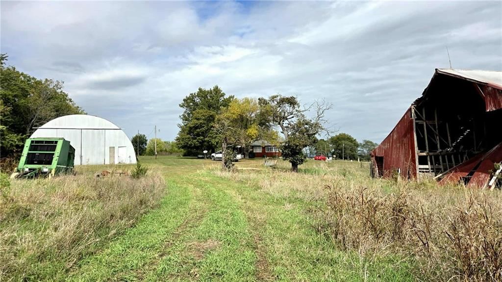 9940 Arthur Road — photo 46